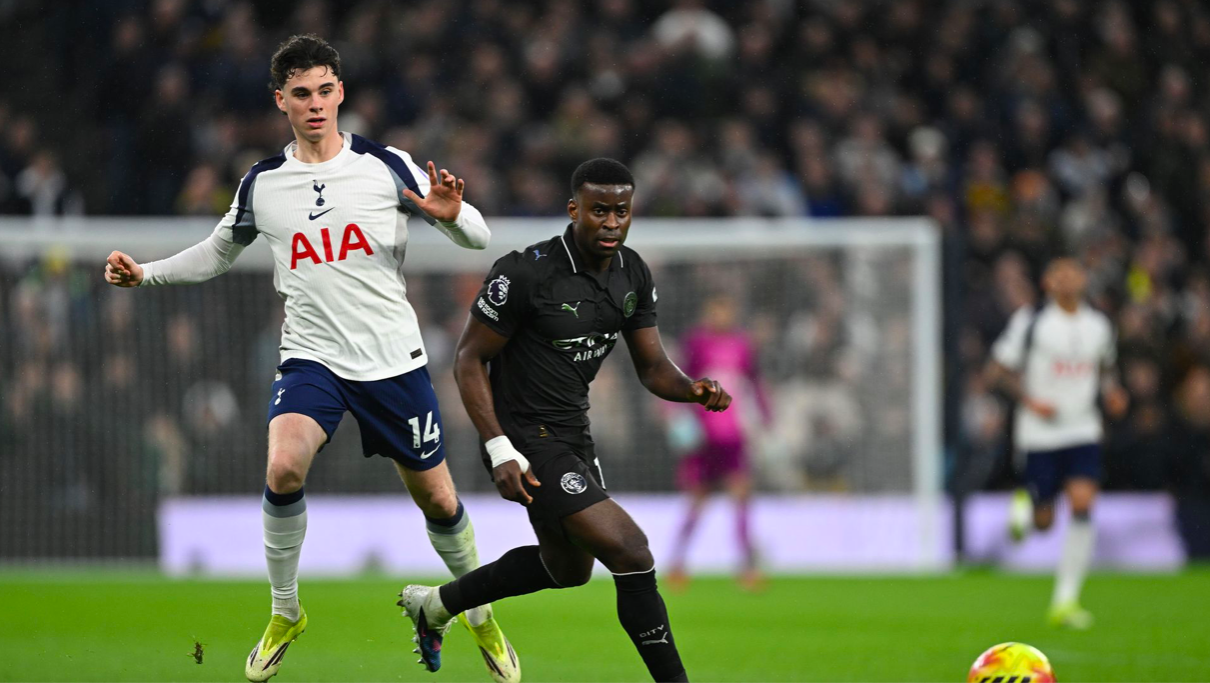 02到22！英超BIG6内战：争议进球+神龙