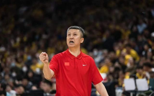 中国男篮VS日本队！郭士强拒绝输球，胡金秋领衔，央视直播