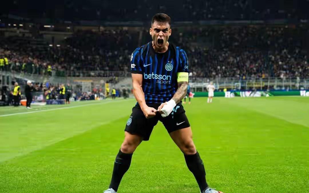 劳塔罗建功泽林斯基世界波国米客场20克雷莫内塞登顶意甲