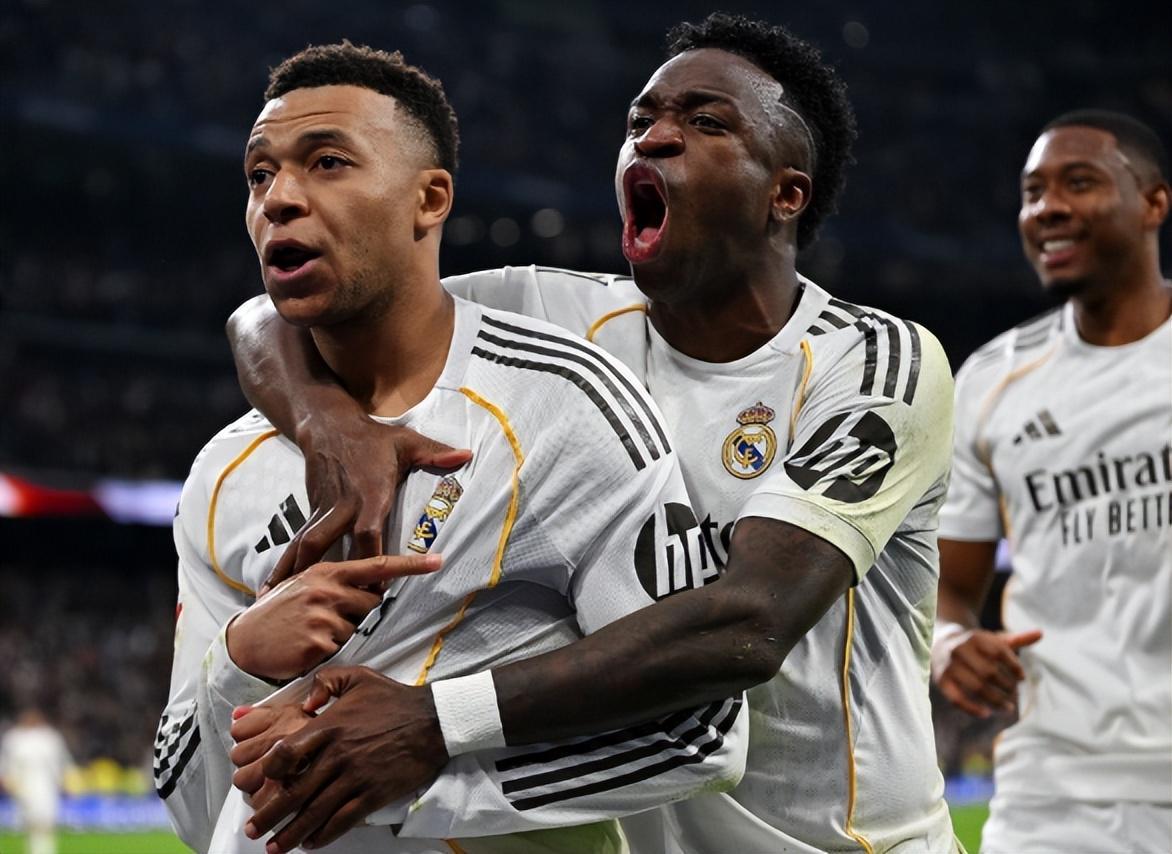 足坛悲喜夜！曼联皇马齐齐绝杀，曼城遭逼平，国米8分领跑意甲