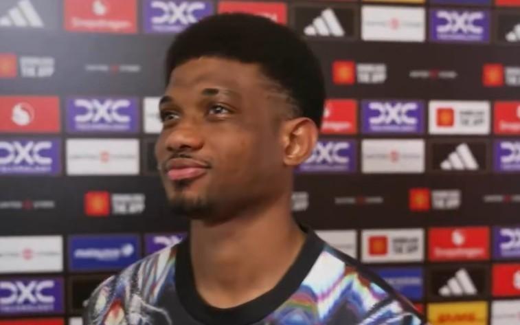 阿马德：全队都为谢什科高兴，他在训练