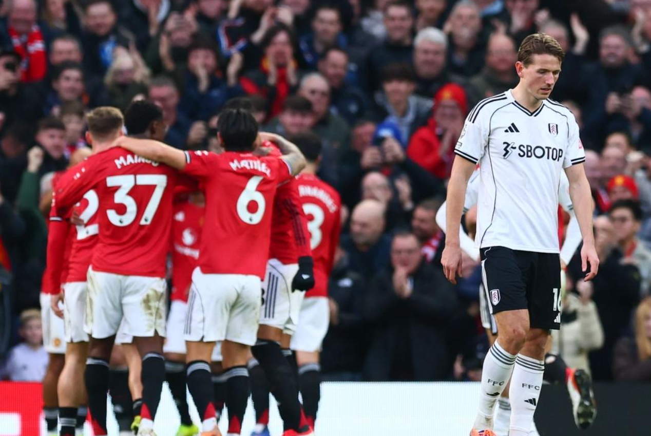 英超最新积分战报：曼联奇迹绝杀，维拉