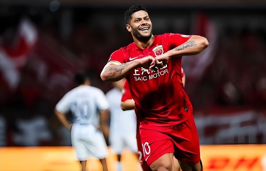 胡尔克成上港第6外援热门人选，未来值得球队考虑，已引发热议