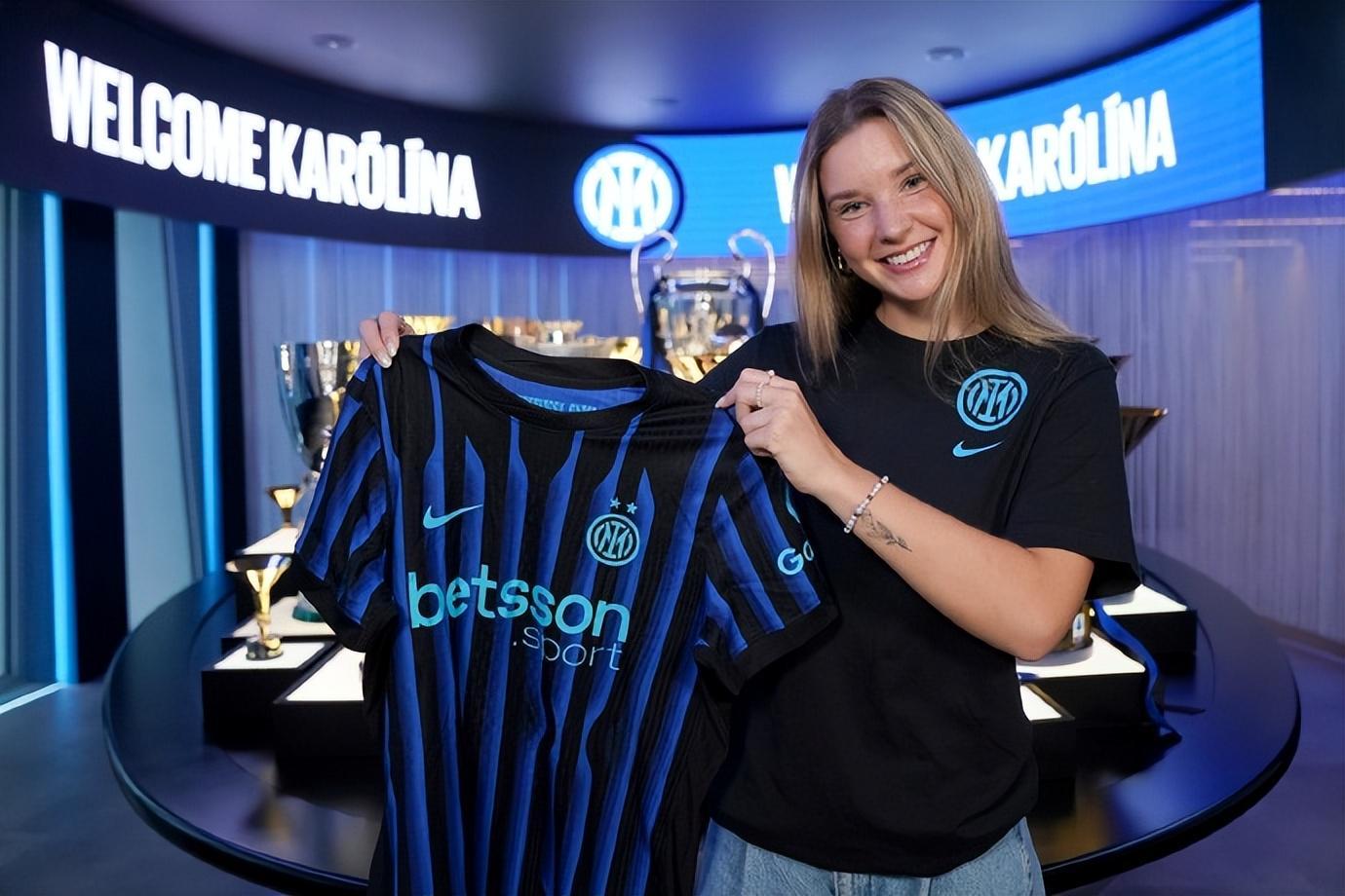 给国米冬窗打分打急毛分！国米女足、青训、外租小将全解析