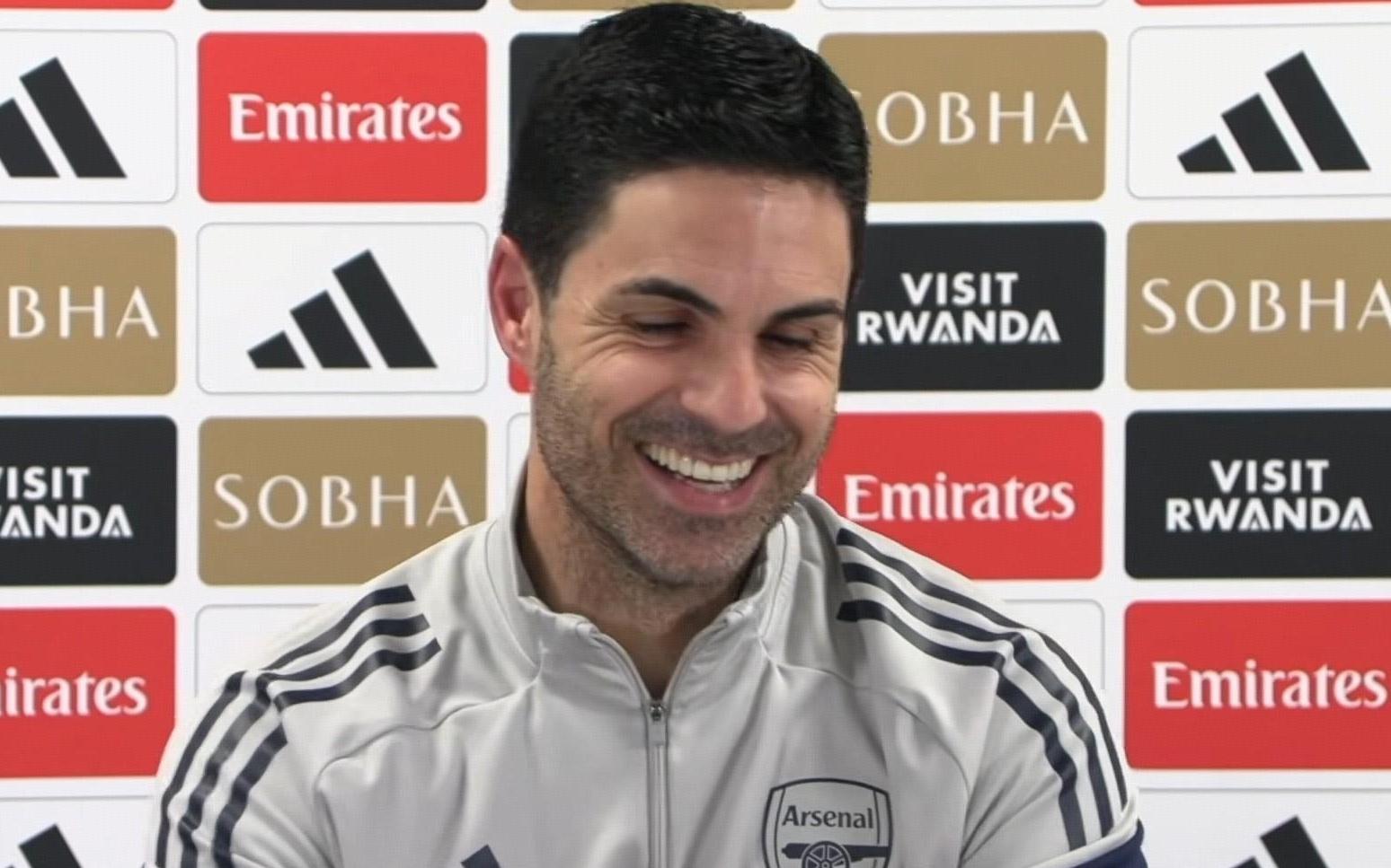 塔帅：谁说我们风格不精彩给我他们的姓名、地址和电子邮件