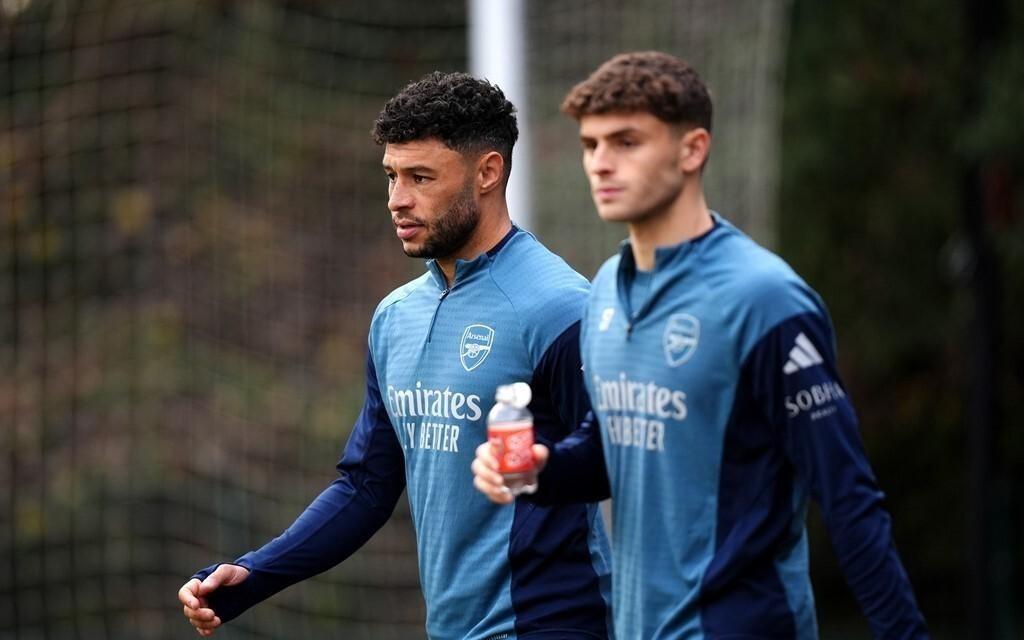 天空体育：凯尔特人有意前阿森纳、利物浦中场张伯伦