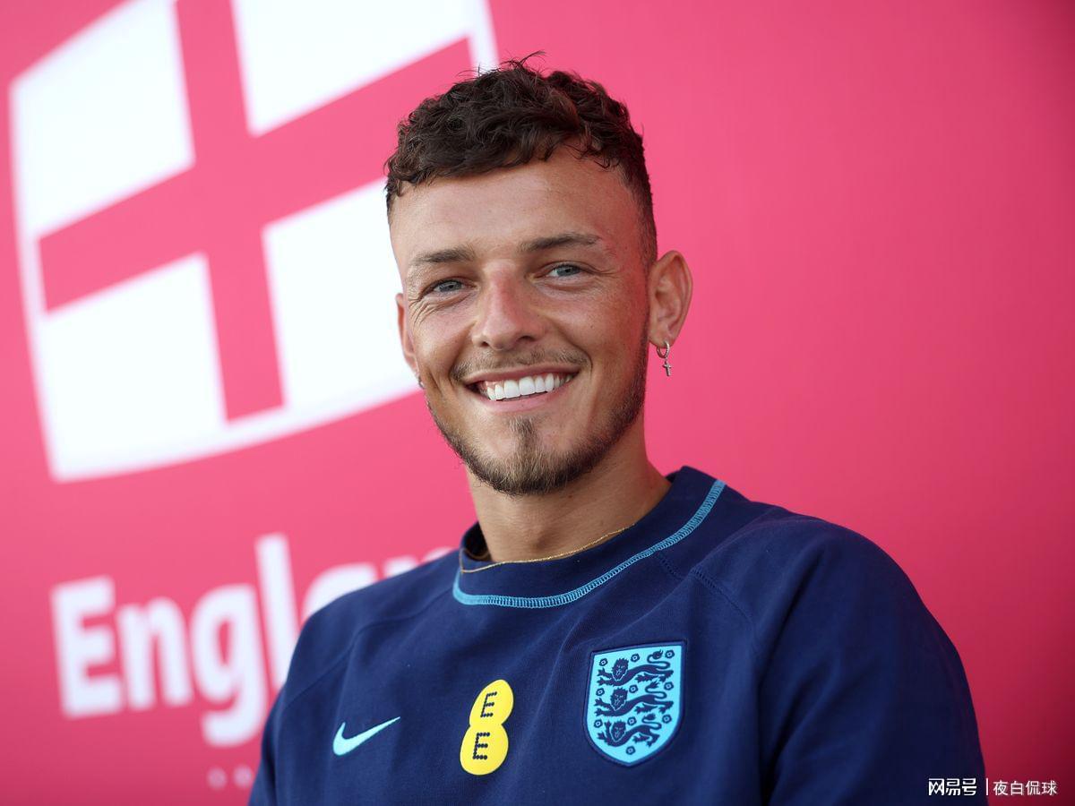 三年冰封解禁！世界杯逃兵回归英格兰，球迷愿原谅吗