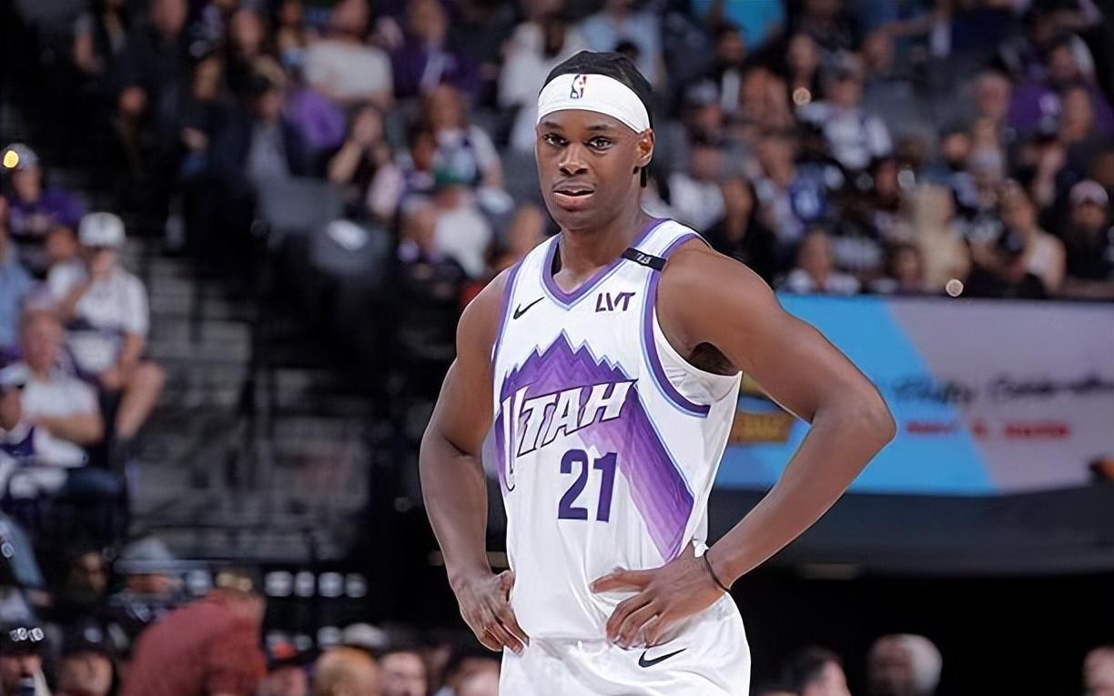 爵士为后场新秀提供了第二份十日短