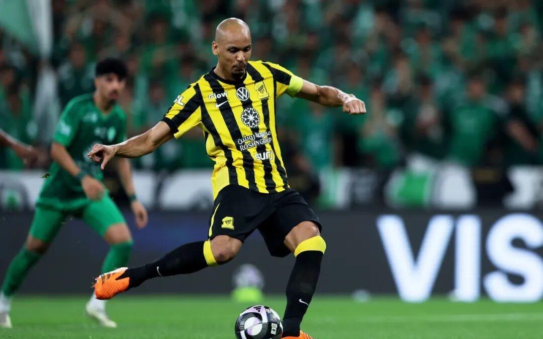 “因为你们所有人，我将永不独行”萨