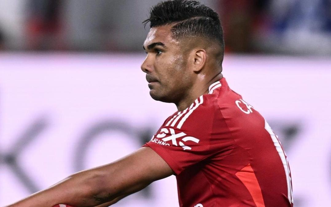 记者：国米有意今夏免签卡塞米罗，并且已经开始进行接触