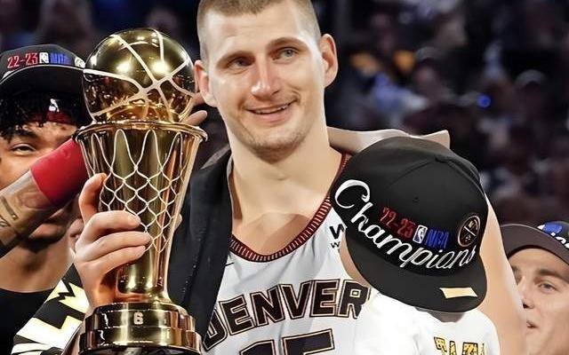 一分惜败！一战封神！NBA49年，只有他才敢这么玩！