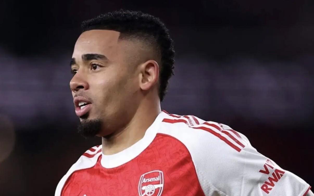 TA：相较于加盟初期，目前阿森纳的环境更适合热苏斯发挥