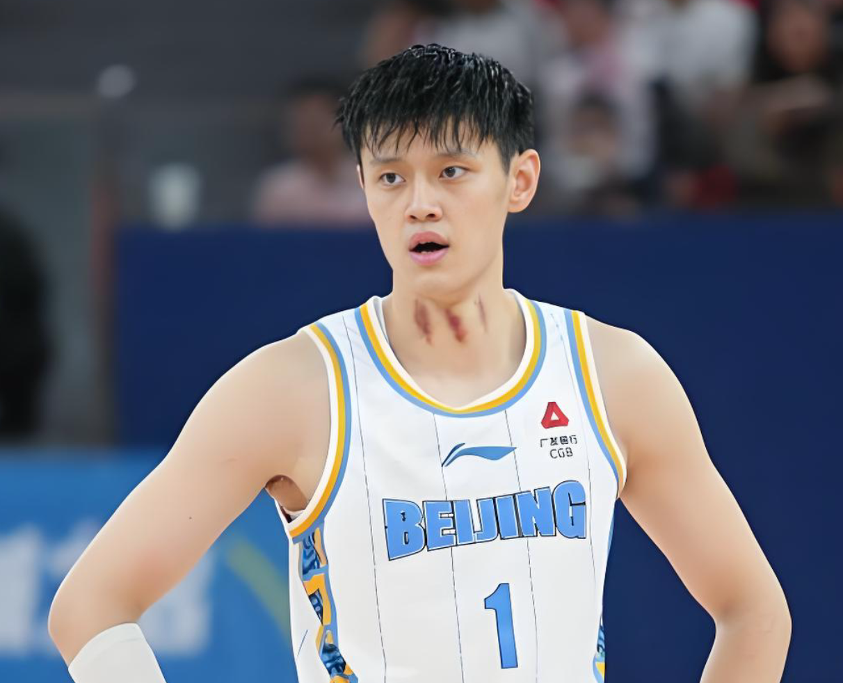 与北京队说再见CBA记者:曾凡博与澳大利亚NBL球队接近签约