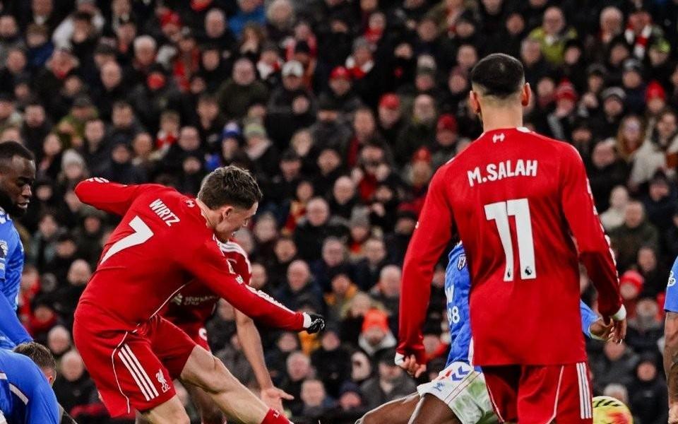 抢回1分，利物浦本赛季英超在落后的情况下首次拿分