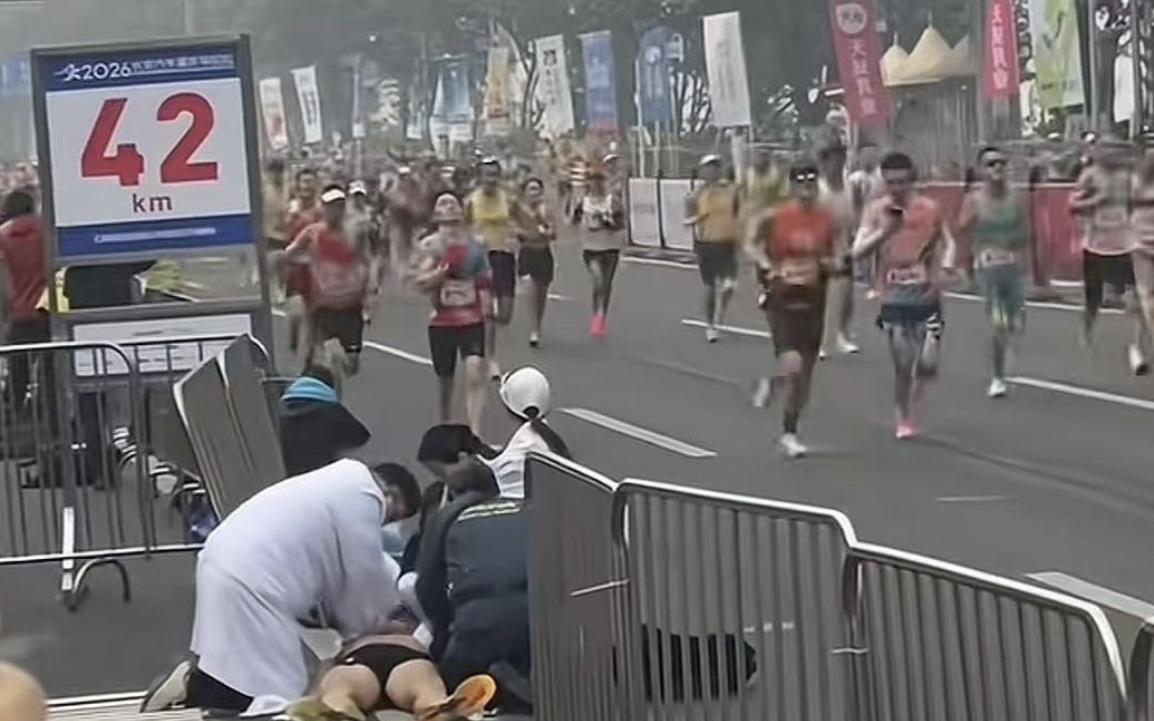 重庆马拉松一男选手意外去世!组委会曾发文“强烈建议体检”