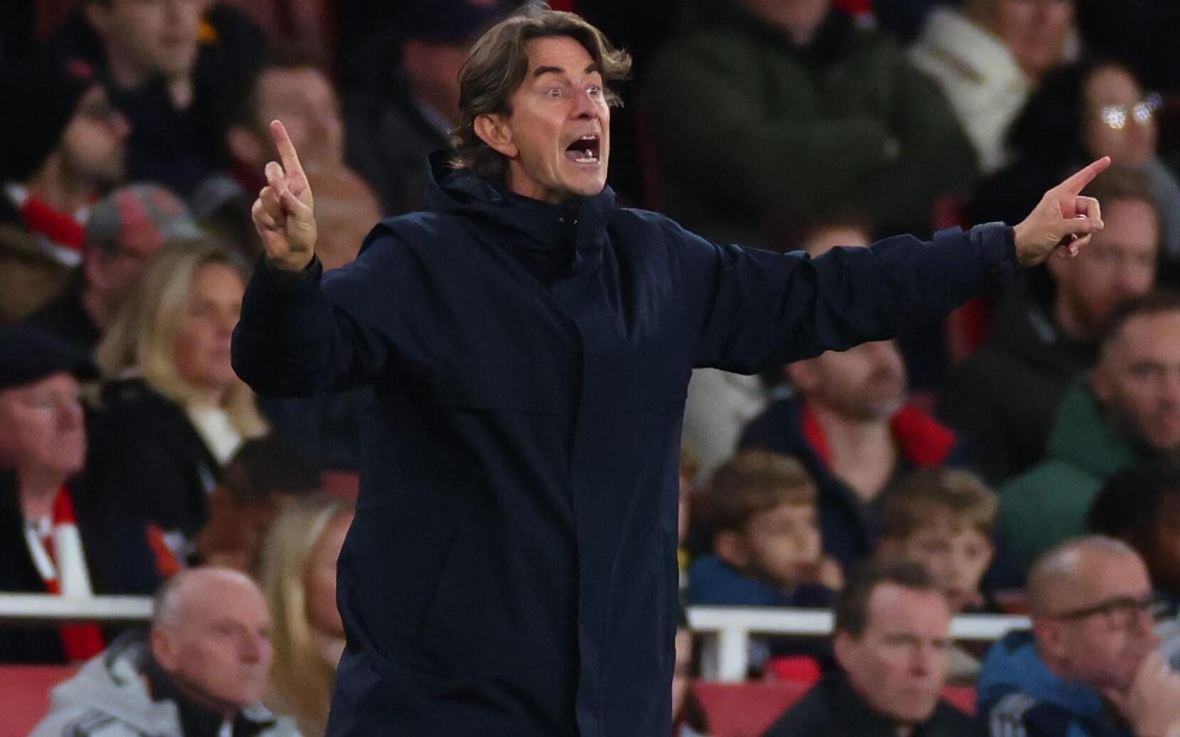 TA：尽管输掉了比赛，但热刺正在朝着正