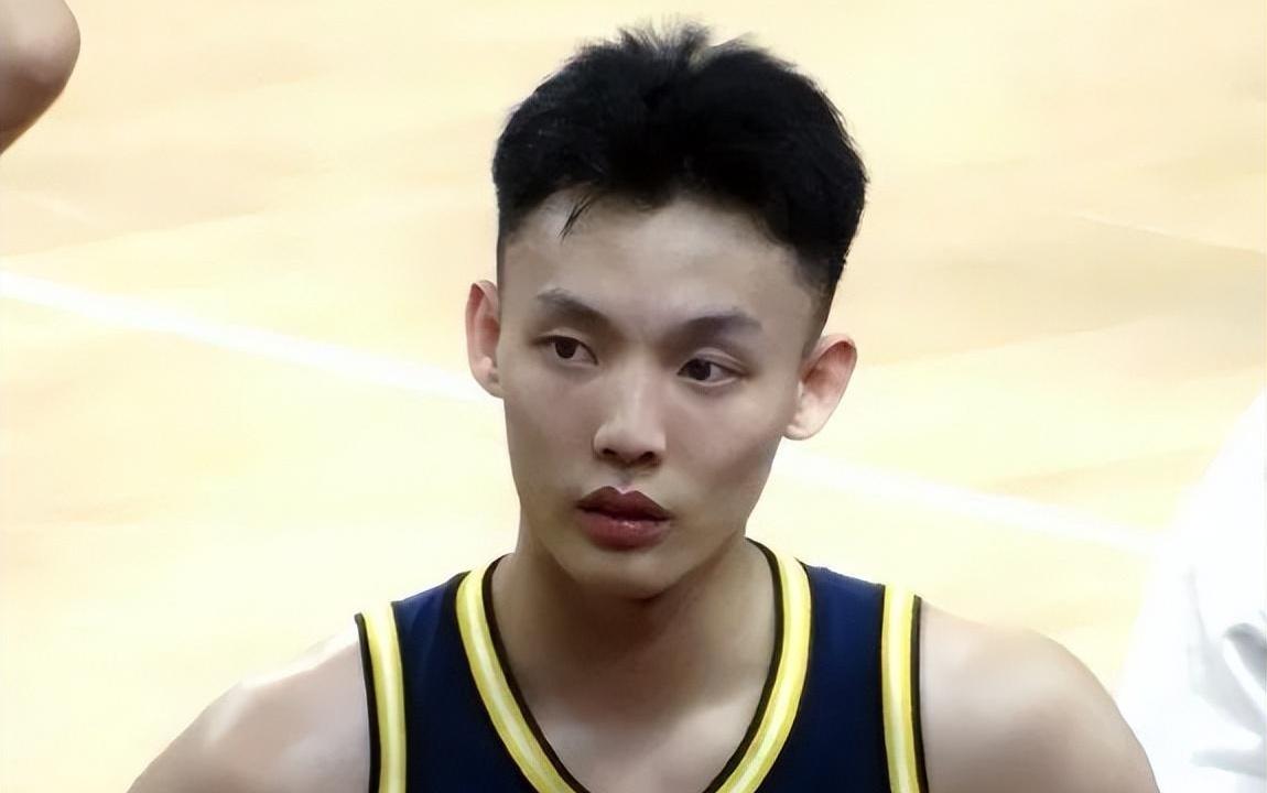 央视直播!广东复仇同曦,杜锋立军令状,徐杰当大腿,萨姆纳复出