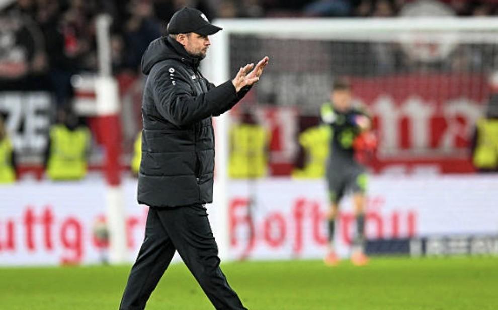 小赫内斯：凯恩的射门不管远近都很精