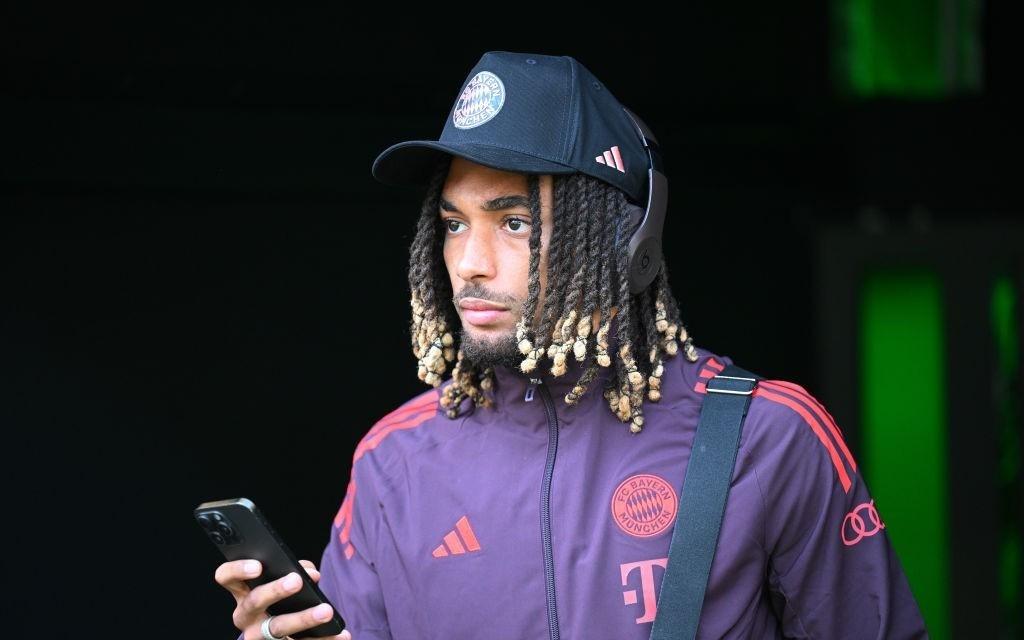 拜仁官方：后卫博埃因病缺席与斯图加特的比赛