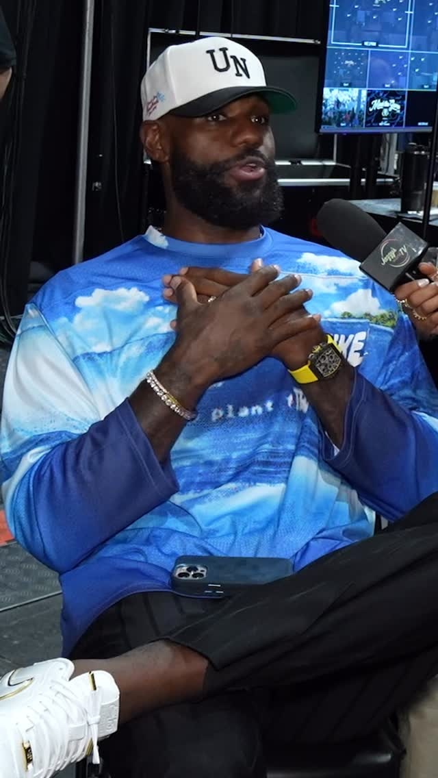 詹姆斯：我身边没有唯唯诺诺的人如果我做得不对他们都会批评我