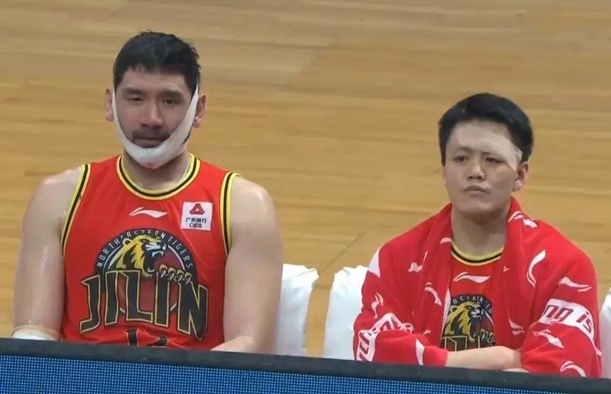 杨瀚森称NBA比CBA更文明我什么时候看到这张图能不笑啊