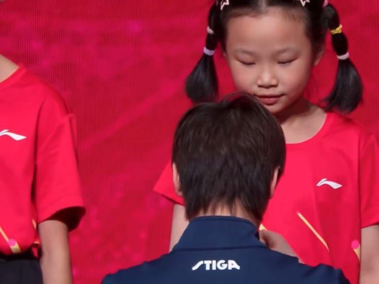 豪夺两连冠！中国女乒9岁天才新星崛起：3胜王楠女儿，又萌又能打