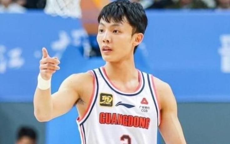 三分9中7狂轰23分6助!郭士强后悔没带徐杰吧:国家队该有他一席