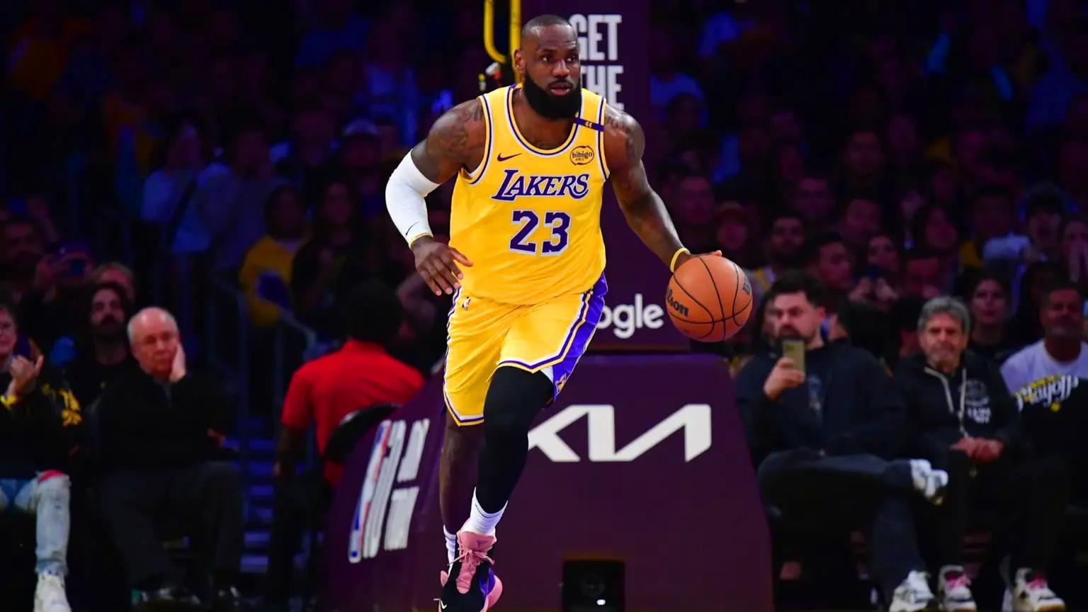 23个赛季，历史第一人！NBA超过20季球星谁能与詹姆斯相提并论