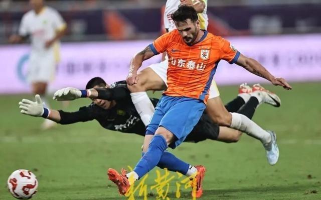 6比0！山东泰山大胜北京国安