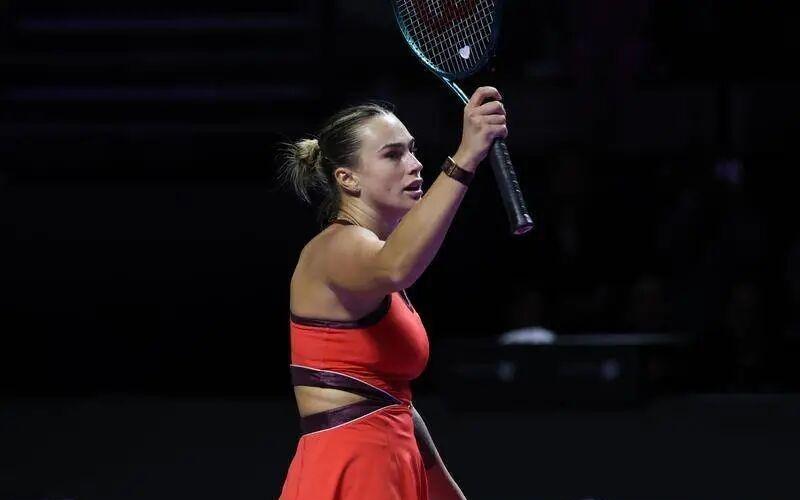 WTA年终总决赛：萨巴伦卡力克佩古拉高芙击败保利尼