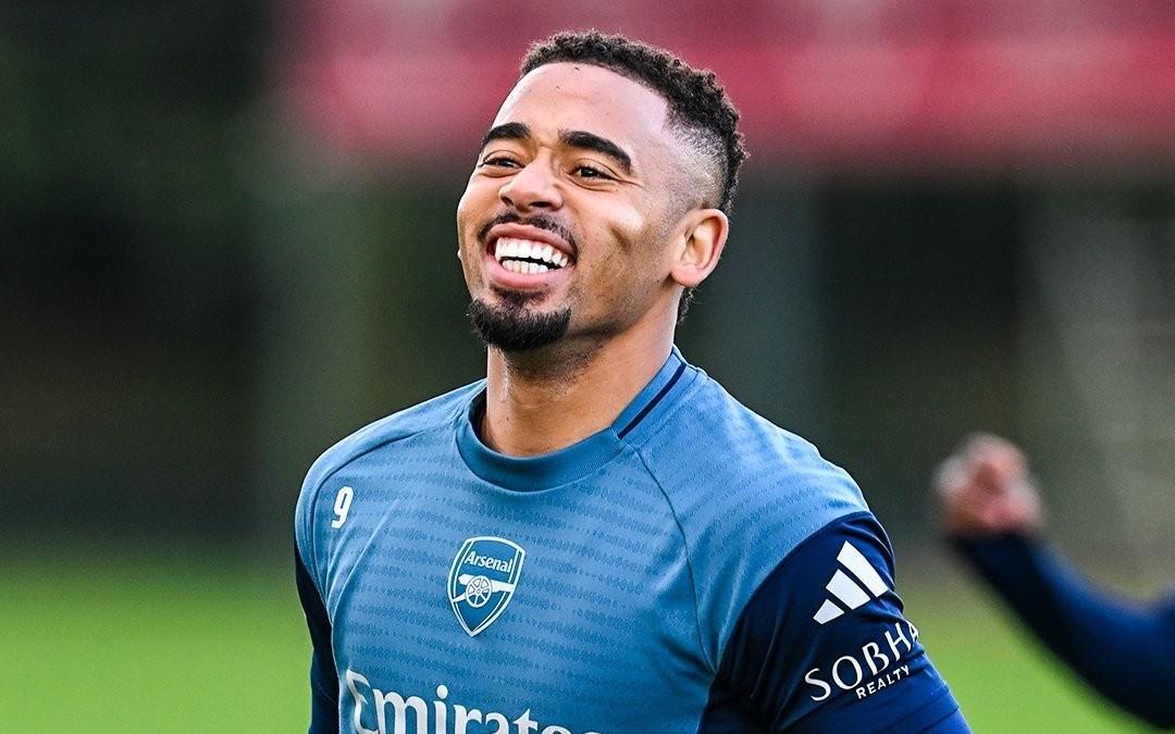 热苏斯重返训练场，球迷：当他复出后就