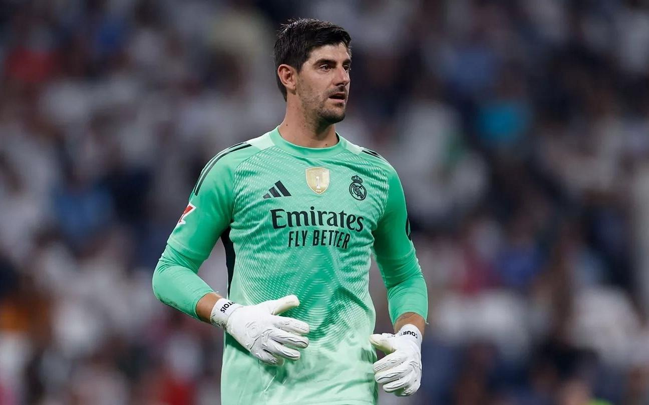 皇马官方:库尔图瓦确诊病毒性肠胃感染,将缺席本场欧冠