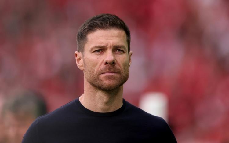 克里豪觉得范戴克的待遇合理，阿隆索