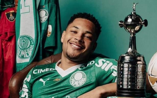 每体：罗克返回巴甲后表现出色，受到曼联和安切洛蒂的关注