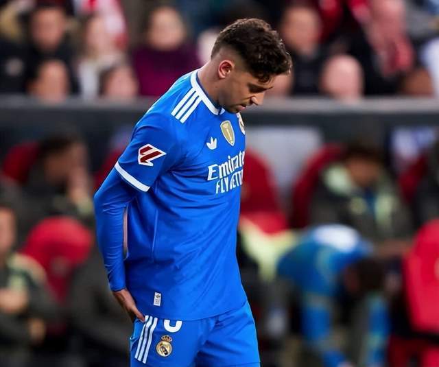 官宣!皇马1.3亿巨星受伤:休战10天退出国家队下周末复出