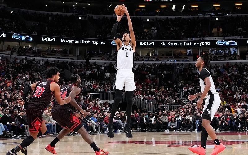 成NBA歷史首人，文班亞馬：已準(zhǔn)備好挑戰(zhàn)更強(qiáng)的球隊(duì)