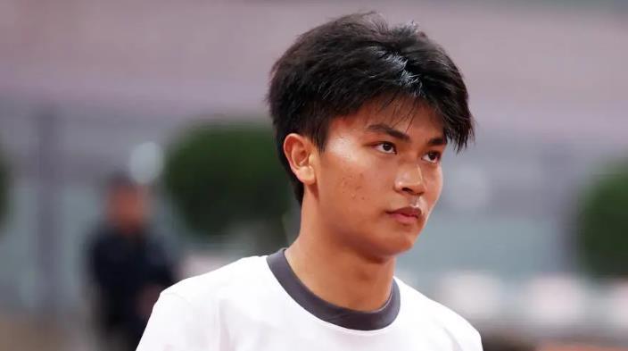 意外!上港本土最强锋线搭档下赛季可能租借去申花,以官宣为准