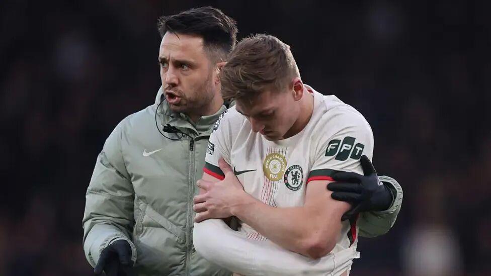 切尔西遭重创!9号新援肩部受伤离场英超8场0球沦为水货