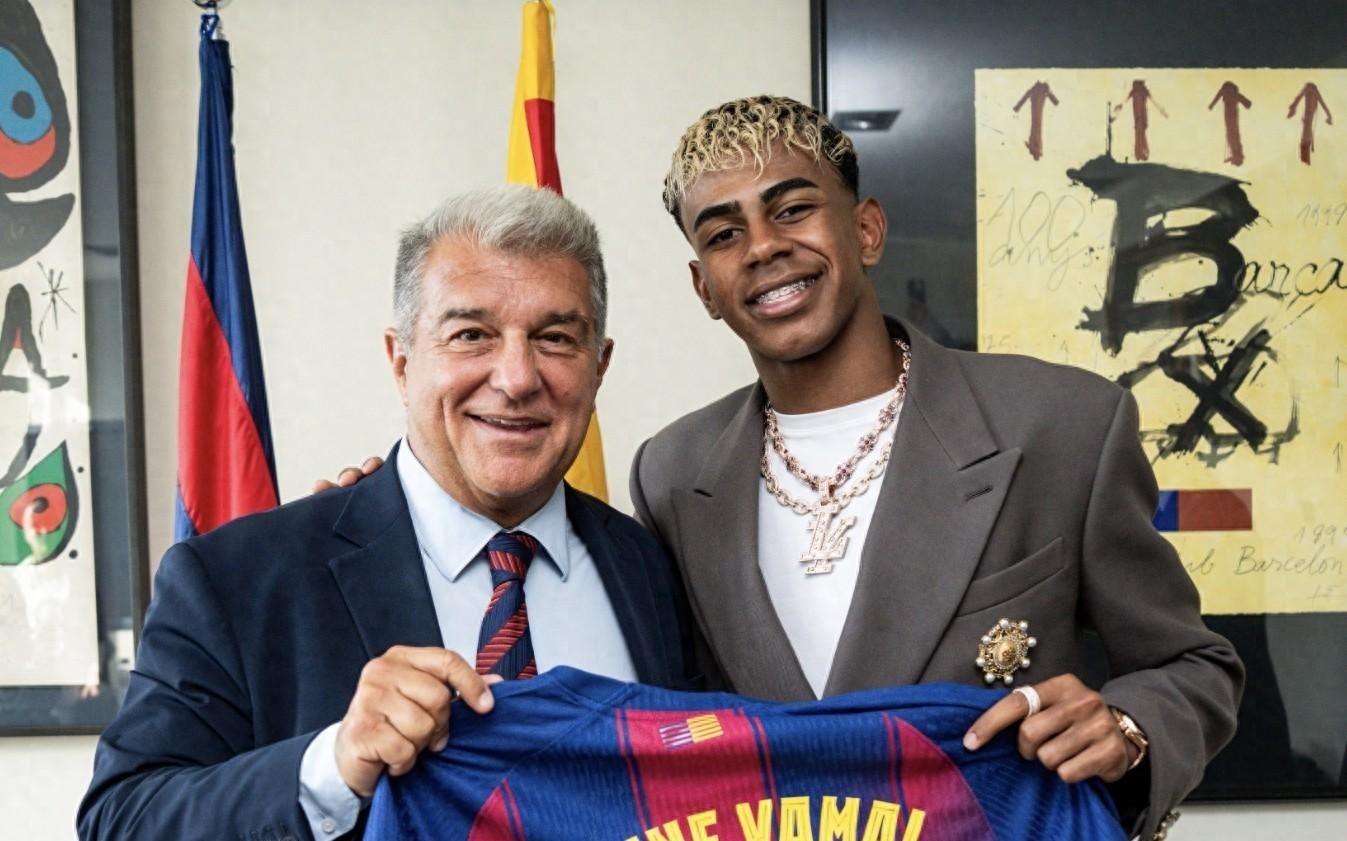 随着巴萨03，黄潜04，毕包00，欧冠最新形势：西甲5队无缘前8