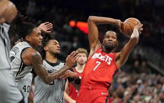 NBA杜兰特8失误,火箭5连胜被马刺终结