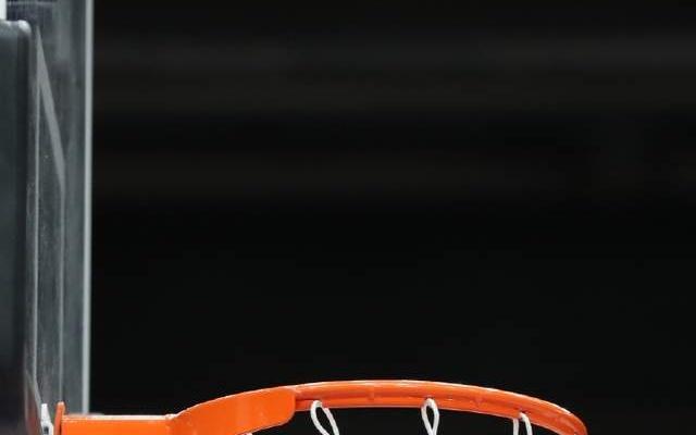 令人失望!曝CBA新赛季将没有网络视频直播杨毅给出新的说法