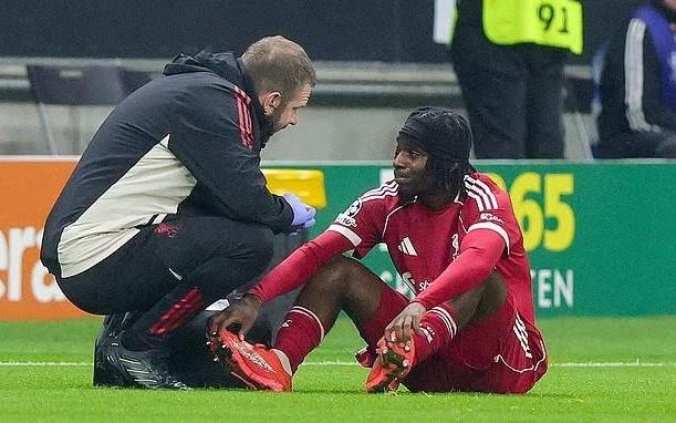 邮报:弗林蓬因伤预计缺席6周,将在国际比赛日后回归