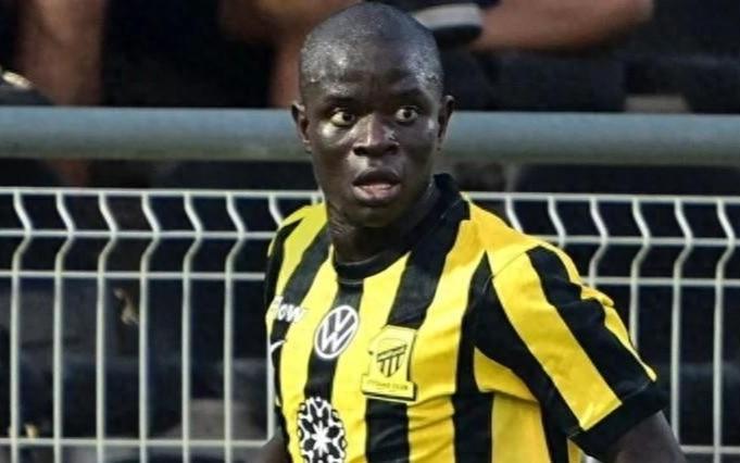 沙特联赛上演惊天扳平：从04到44，吉达联合完成不可能的救赎