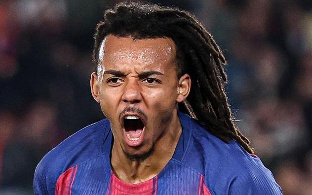 足坛一夜动态:拜仁天才创造历史,巴萨主场复仇,利物浦绝杀国米