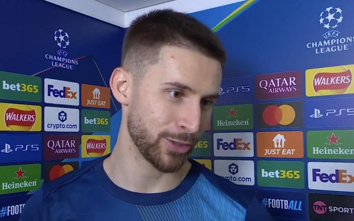 球迷态度的变化维卡里奥:我是成熟的男人了,能应对这些事