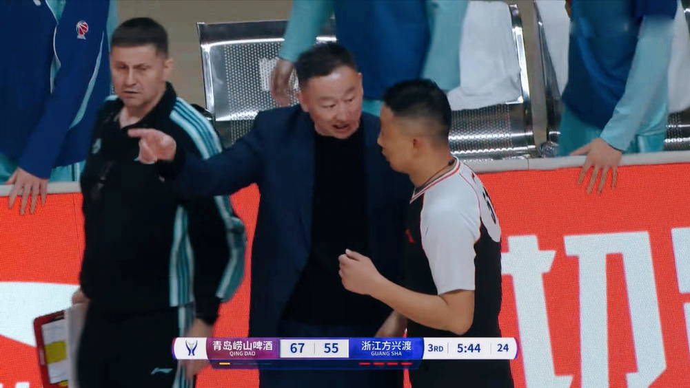 惊出冷汗!CBA宿怨之战,广厦逆袭,2大新援惊艳1战:高级货!