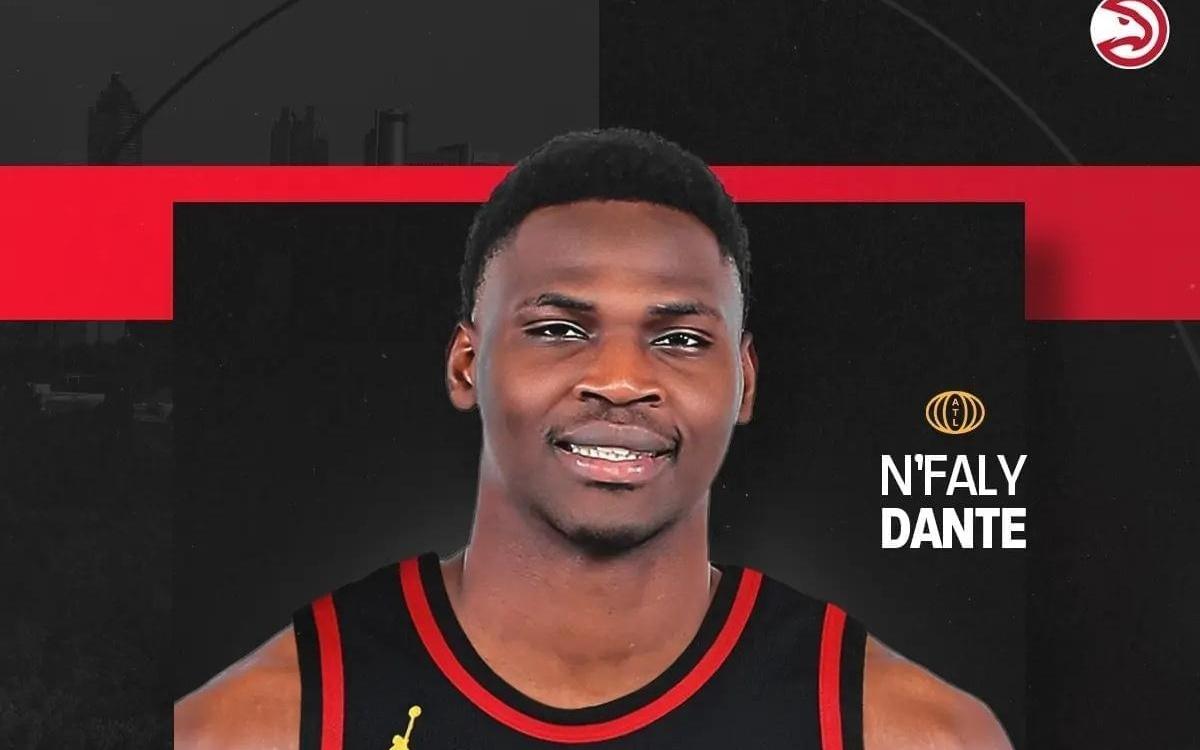 火箭拒绝匹配报价！正式加盟老鹰！当特创造了NBA历史
