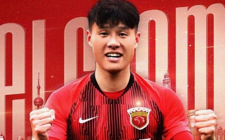 祝福!中国男足32岁名将转会,曾是高洪波爱徒,如今加盟中超新贵