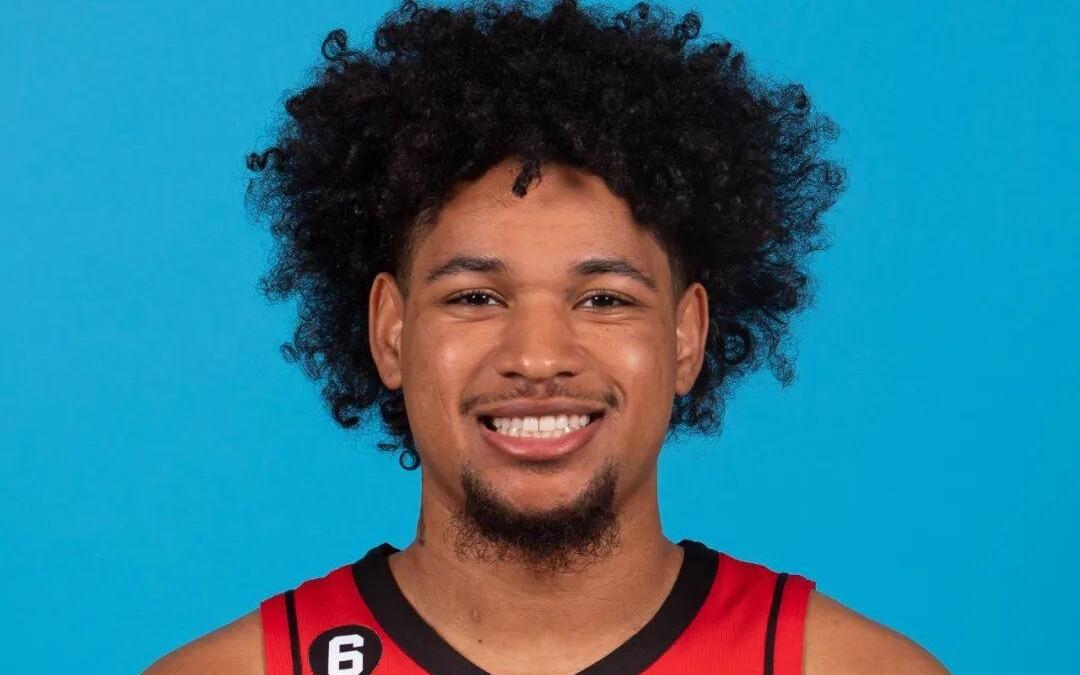 连签5人后3小时裁掉!一夜连裁12人!NBA疯了!