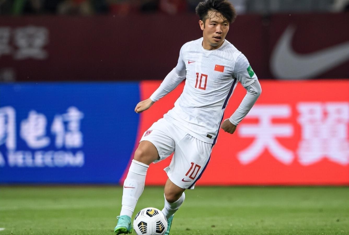 不是韩鹏也不是李霄鹏！他才是鲁能最